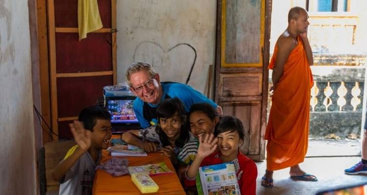 THAILAND, CAMBODIA & VIETNAM CYCLING TOUR - Tweet World Travel 3