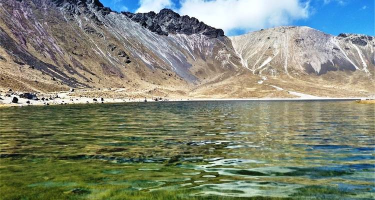 Randonnée dans la ville de Mexico : Randonnée sur les volcans glorieux - Vibe Adventures 3