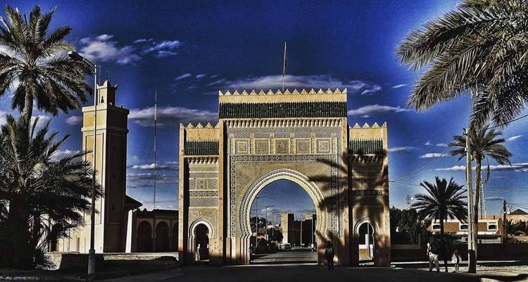 5 días circuito privado de casablanca a Marrakech visitando Chefchaouen, Fez y el desierto del Sahara - Morocco Custom Tours 9