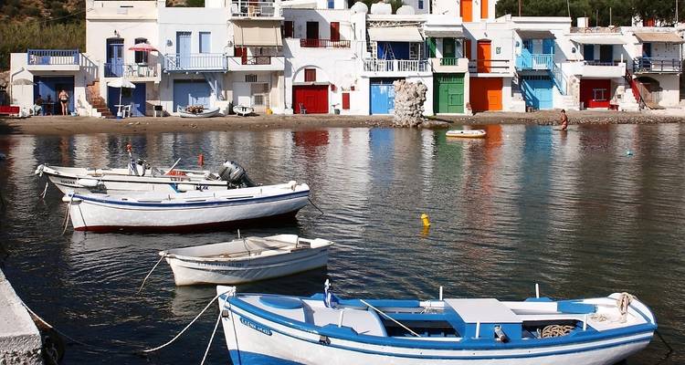 Circuit de 5 jours à Milos et Santorin pour explorer les incontournables îles grecques - Private Tours Greece 2