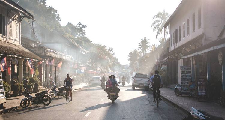 5-DAY CULTURAL LUANG PRABANG TOUR - Tweet World Travel 8