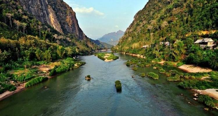 14-DAY LAOS & VIETNAM BIKE TOUR - Tweet World Travel 9