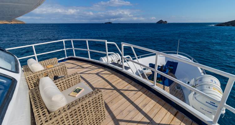 Croisière aux Galápagos - Îles centrales et occidentales en 5 jours à bord du Monserrat - A - Via Natura Ecuador 1