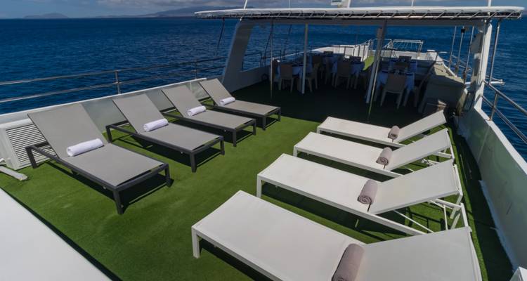 Croisière aux Galápagos - Îles centrales et occidentales en 5 jours à bord du Monserrat - A - Via Natura Ecuador 7