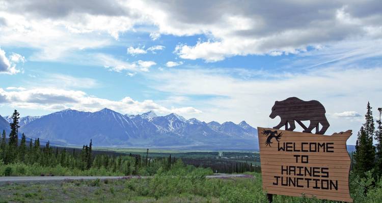 Alaska Yukon Highlights - Ruby Range Adventure 8
