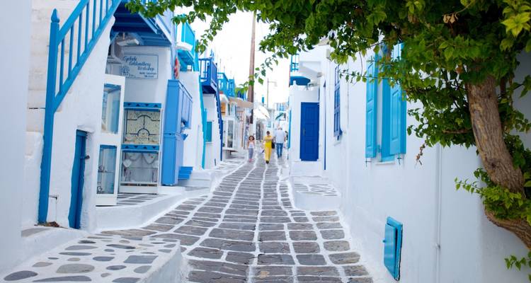 7 Day Tour in Mykonos, Santorini, Crete from Athens - Private Tours Greece 2