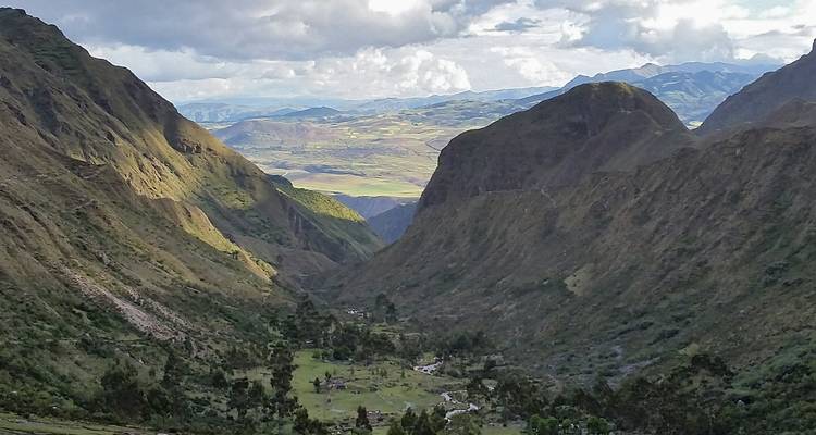 Trek et; Escalade : Vallée de Lares jusqu'au Glacier Velo De Le Novia - 5 269 m - 6 jours - Unu Raymi Expeditions 2