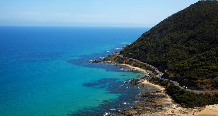 Une vue pittoresque du littoral et de la Great Ocean Road.