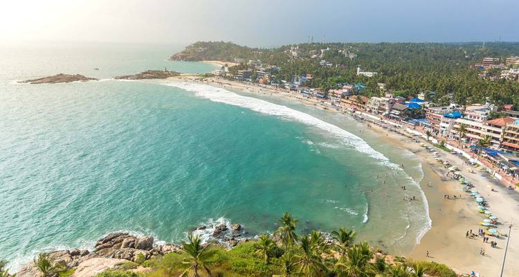 Luxury Kerala Backwater Tour - UncleSam Holidays 8