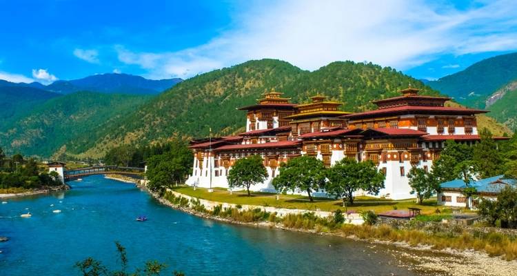 GOLDEN TRIANGLE OF BHUTAN - A PRIVATE TOUR - MTA Destination Management Company 4