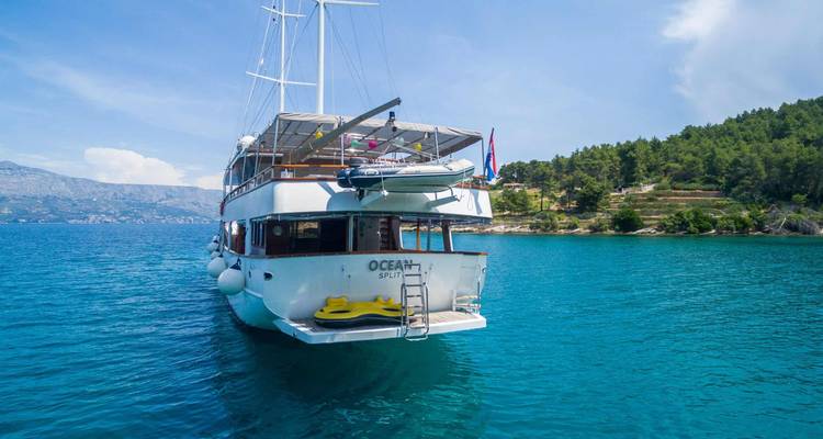 8-day Split Return cruise - Premier Plus boat, 30-49s - Go Croatia Sail 3