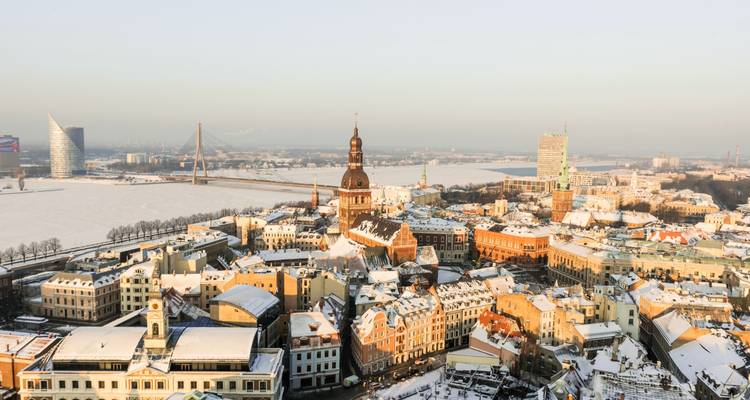 4 Days Christmas Market Tour in Riga - Small Group! - Travel Addicts Club 3