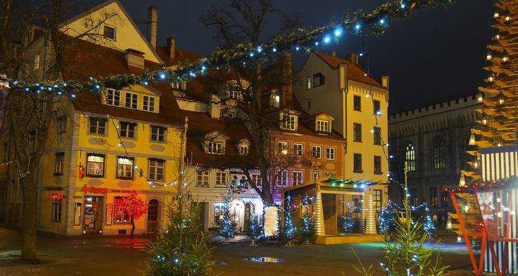 4 Days Christmas Market Tour in Riga - Small Group! - Travel Addicts Club 7