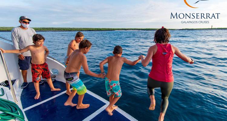Crucero Galápagos - islas central y norte en 4 días a bordo del Monserrat - Via Natura Ecuador 6