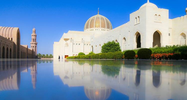 SULTANAT D'OMAN CLASSIQUE - Circuit en groupe à Mascate, Ras Al Had, Wahiba, Nizwa, Jebel Shams et Salalah - MTA Destination Management Company 7