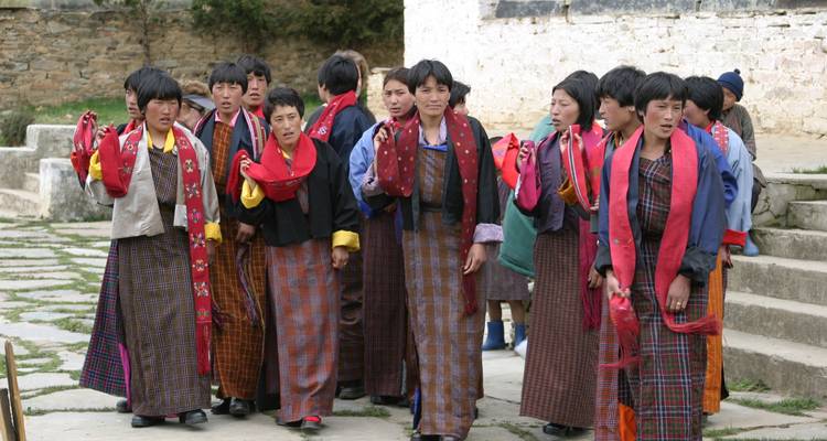 Circuit culturel au Bhoutan avec Trek de 2 jours dans la vallée de Bumthang - Bhutan Acorn Tours & Travel 7