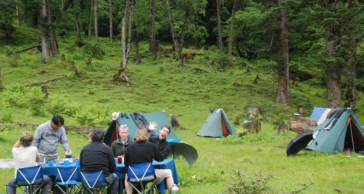Bhoutan Jomolhari Trek de Paro à Thimphu via Lingzhi - Bhutan Acorn Tours & Travel 9