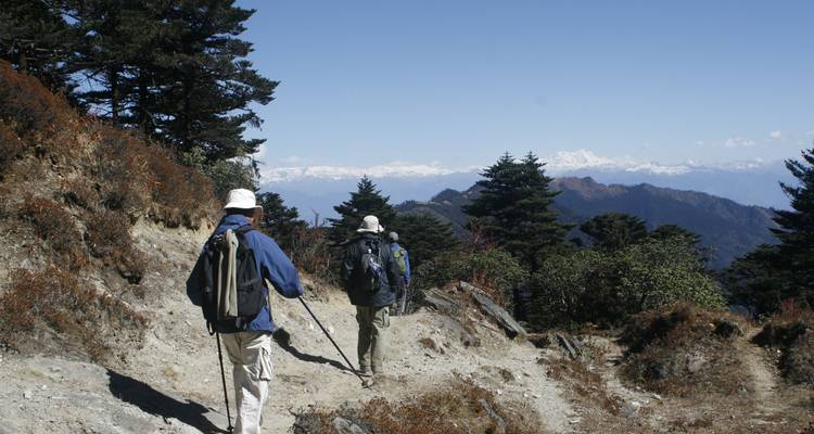 Ruta de los mil lagos de Dagala en Bután - Bhutan Acorn Tours & Travel 9