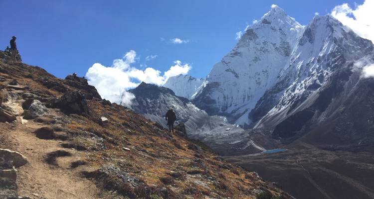 Compartir el campamento base del Everest en helicóptero - Eco Holidays Nepal 3
