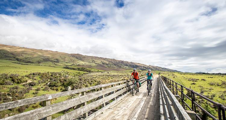 Cycle Nouvelle- Zélande : Chemin de fer d'Otago - Intrepid Travel 1