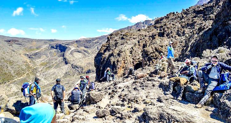 Customized 4-Day Mount Kenya Trekking, Daily Departure & Private Trip - Agate Travel 2