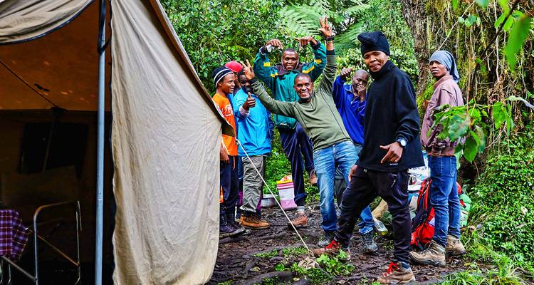 Customized 4-Day Mount Kenya Trekking, Daily Departure & Private Trip - Agate Travel 3