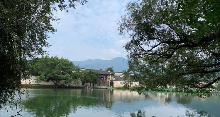 Circuito de 5 días al monte Amarillo, Xidi y el Pueblo de Hongcun - Silk Road Trips 3