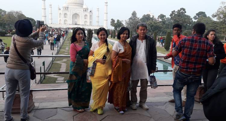 Golden tringle tour with Varanasi the holy city. - Cox & Queen Travel 4