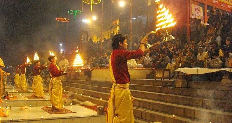 Golden tringle tour with Varanasi the holy city. - Cox & Queen Travel 10