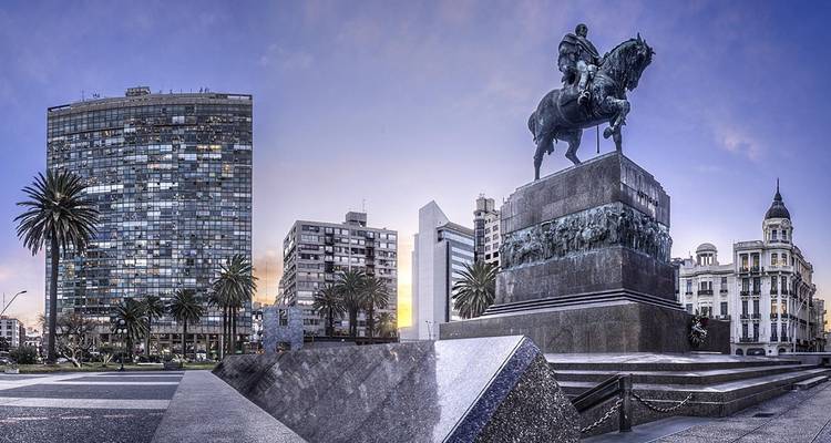 3-Day Montevideo Tour from Buenos Aires - Tangol Tours 6
