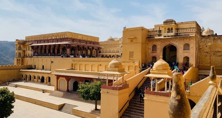 Golden triangle tour with Udaipur. - Cox & Queen Travel 9