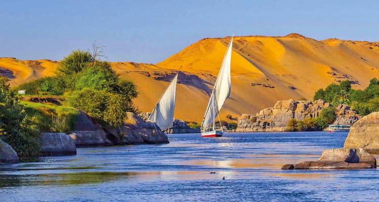 Du Caire avec train couchette Croisière sur le Nil de 4 jours "Assouan à Louxor" aller- retour - Egyptology Travel 4