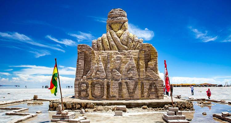 Tailor-Made Bolivia Trip to Salar de Uyuni & Lake Titicaca, Daily Start - Agate Travel 3