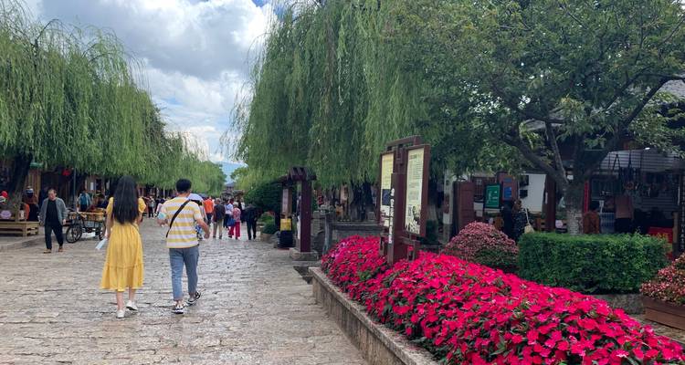 10-Day Yunnan Adventure: Kunming, Red Land, Dali, Lijiang, Shangri-la - Silk Road Trips 4