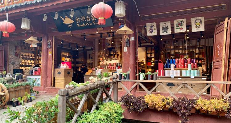 10-Day Yunnan Adventure: Kunming, Red Land, Dali, Lijiang, Shangri-la - Silk Road Trips 6