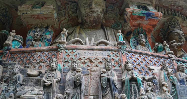 Circuito de Chengdu a Chongqing 6D: Base del panda, Sanxingdui, Dujiangyan, Dazu - Silk Road Trips 4