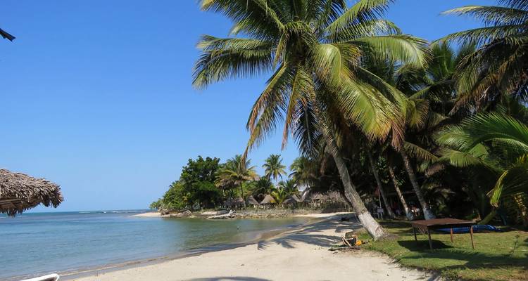 3 días de ambiente mágico en la playa de Mahambo - Green Island Discovery 3