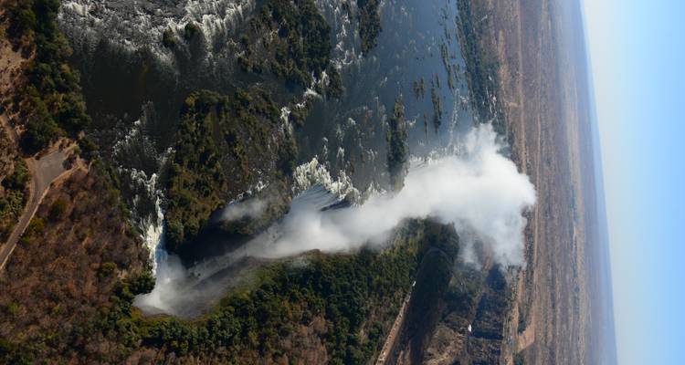 3-Day Victoria Falls Experience ( Zambia and Zimbabwe ) - Little Roz Tours 5