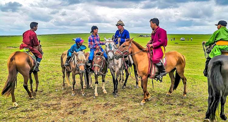 Tailor-Made Private Northern & Central Mongolia Adventure - Agate Travel 1
