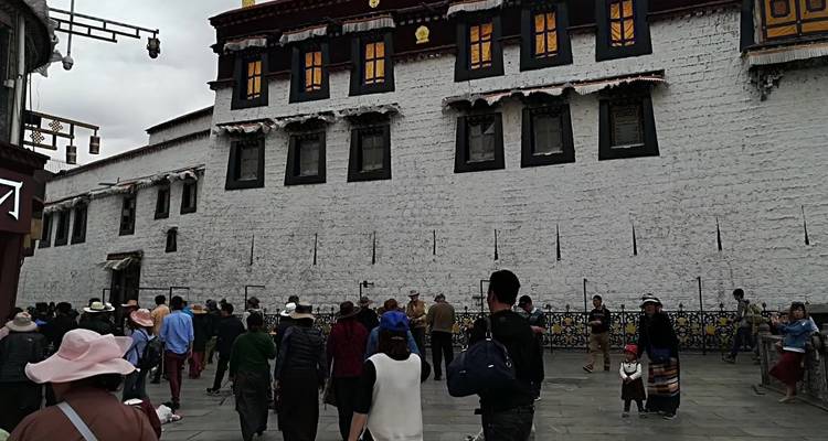4 jours à Lhassa : Palais du Potala, temple du Jokhang, monastère de Drepung et monastère de Sera - Silk Road Trips 4