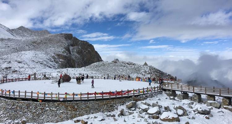 Circuito de 3 días por Sichuan occidental: valle de Bipenggou y glaciar de Dagu desde Chengdu - Silk Road Trips 10