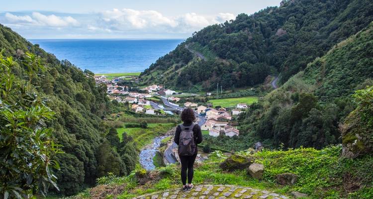 São Miguel Soft Hiking - Futurismo Azores Adventures 10