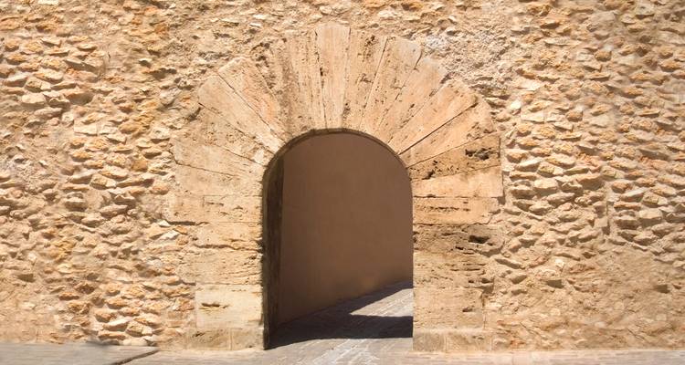 Ojos Negros La vía verde más larga de España en 3 etapas - Mediterranean Bike Tours 10