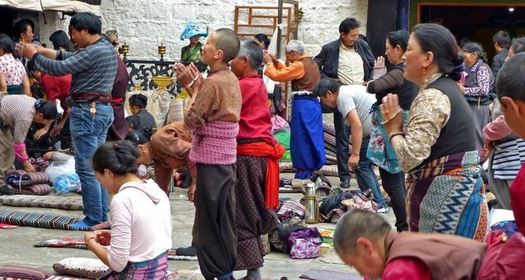 China/ Tibet: Vom Volk der Naxi über Shangri La nach Lhasa bis zum Mount Everest - MOSKITO Adventures 9