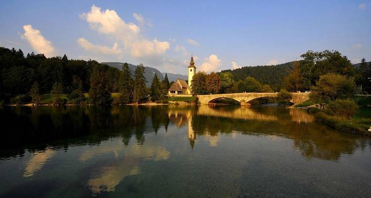 Lake Bled Tour - Helia Travel Agency 1