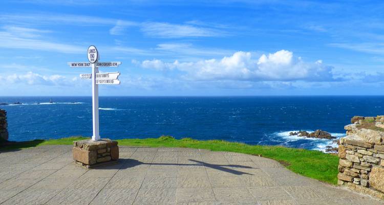 Walking The Western Tip of Cornwall - Exodus Adventure Travels 4
