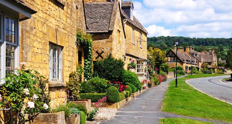 Best of the Cotswolds Cycling - Exodus Adventure Travels 2