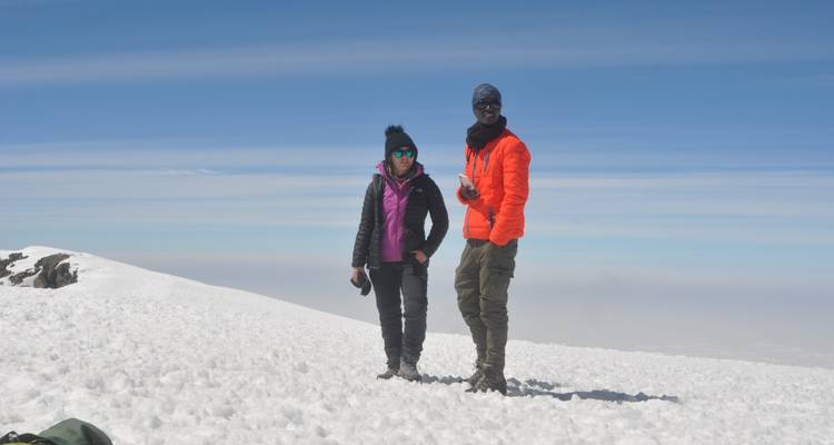 11 días de Escalada al Kilimanjaro por la Ruta de Marangu con Retiro en la Playa de Zanzíbar - Kiriwe Travel And Trekking Safaris Ltd 2