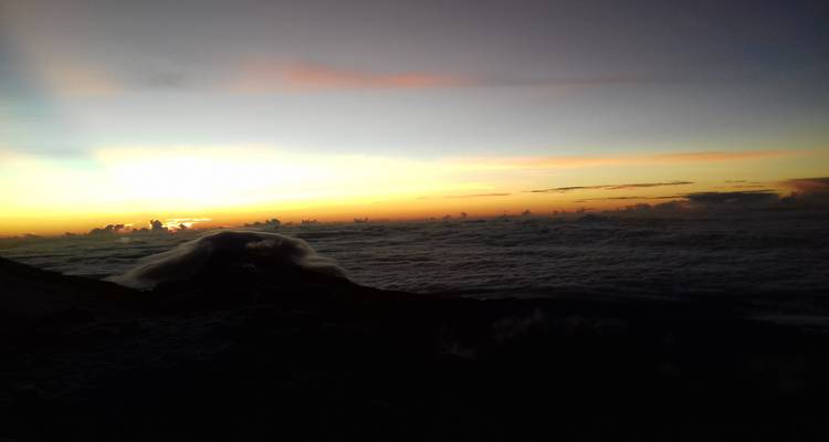 11 días de Escalada al Kilimanjaro por la Ruta de Marangu con Retiro en la Playa de Zanzíbar - Kiriwe Travel And Trekking Safaris Ltd 7