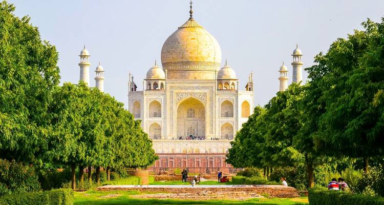 Excursión privada de 2 días al amanecer del Taj Mahal desde Delhi: Hoteles de lujo y entradas sin colas - Adreva Trotter Pvt Ltd 1